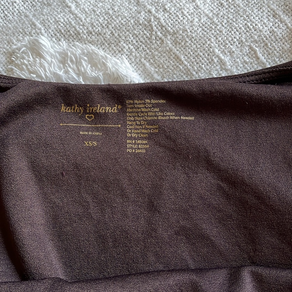 Kathy Ireland Brown Tank Top With Built In Shelf Bra Sz XS/S - Picture 5 of 8